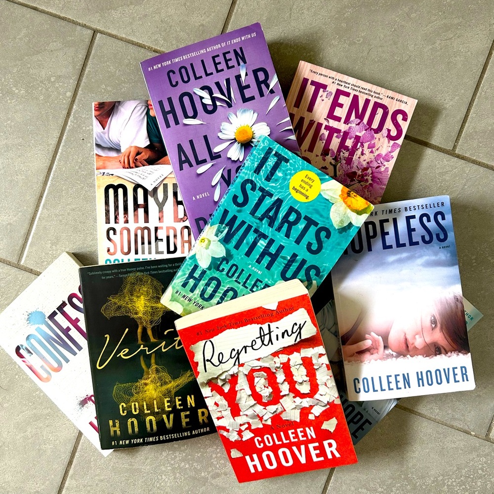 Set of 9 Colleen Hoover books